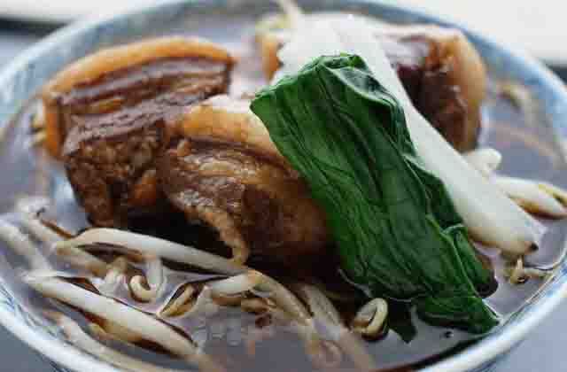 05s_porkbellysoba_640420.jpg